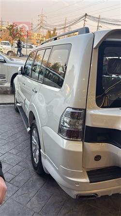 ميتسوبيشي باجيرو